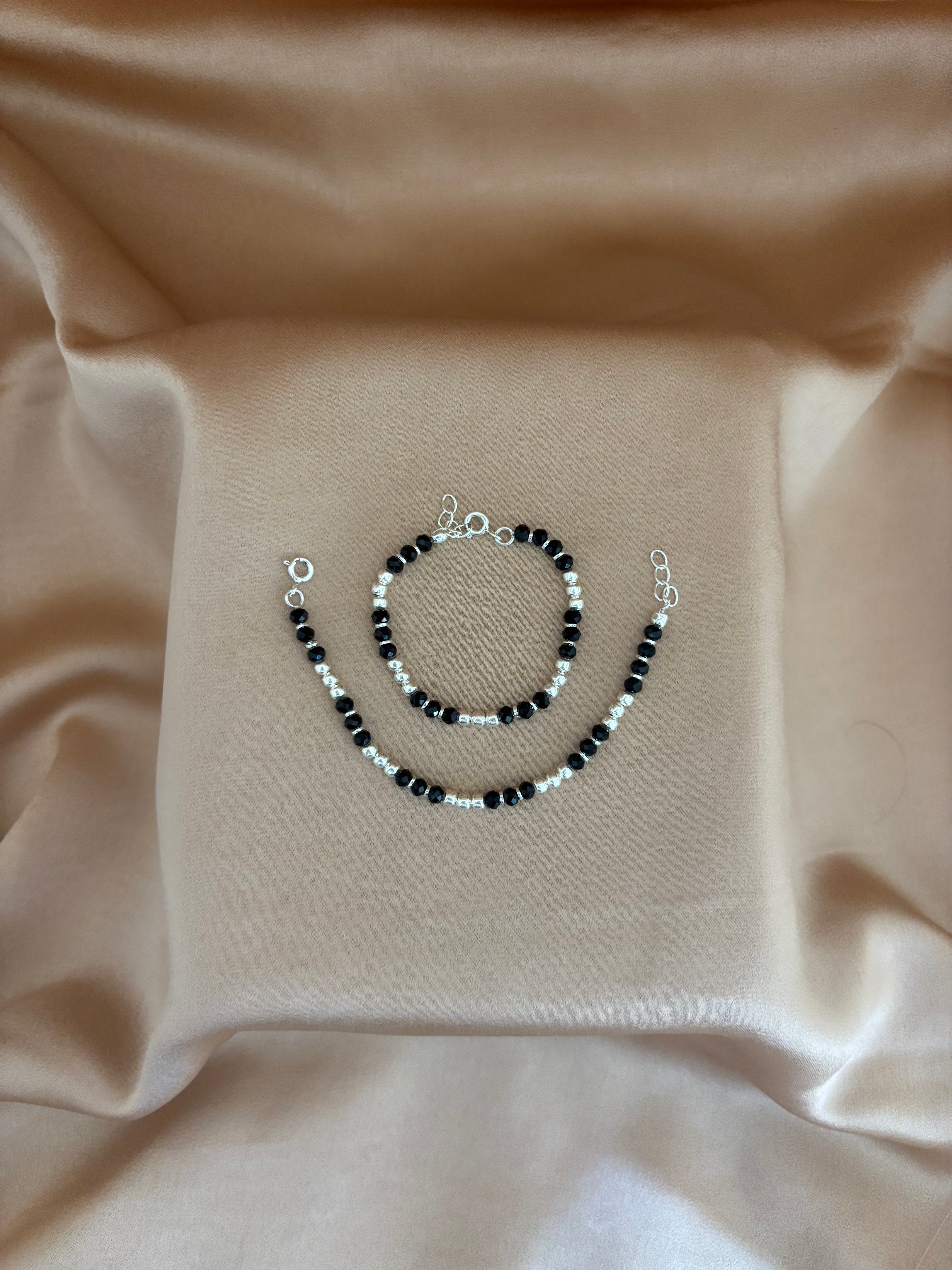 Polished Silver Sparkle Black Bead Nazariya Set