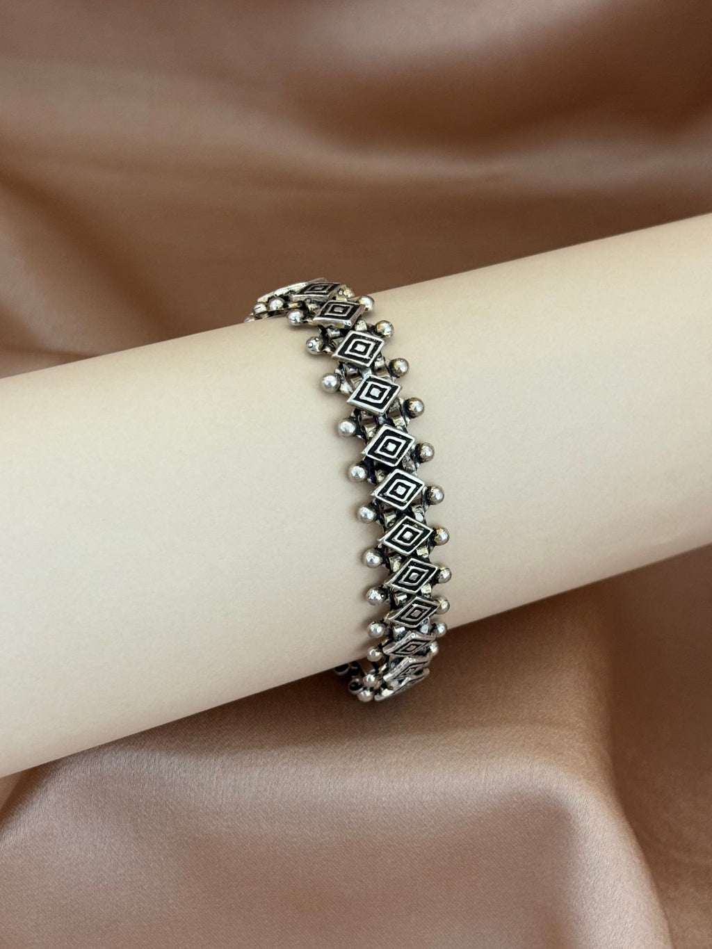 Oxidized Silver Geometric Link Bracelet