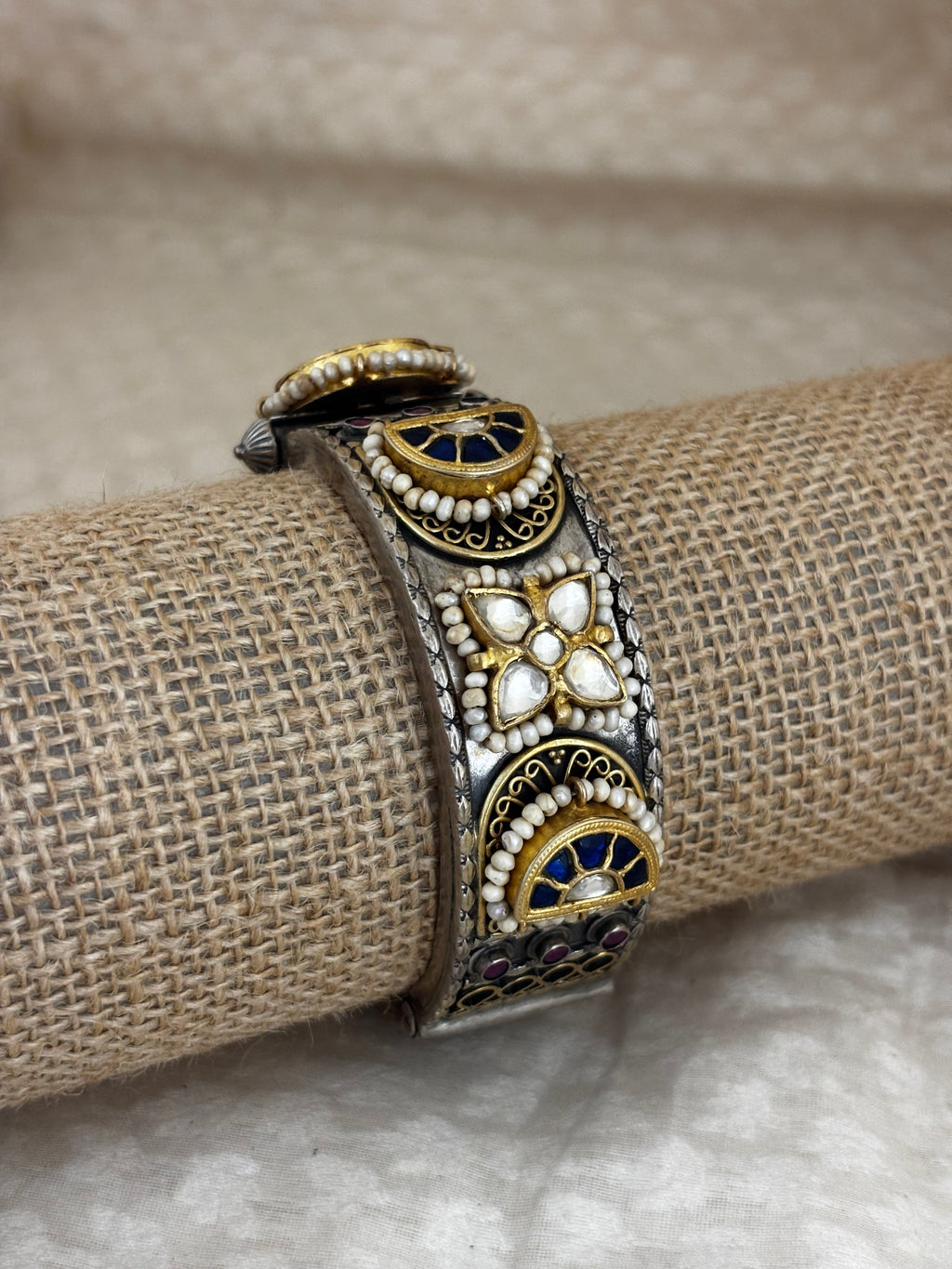 Peacock Wheel Silver Fusion Kada