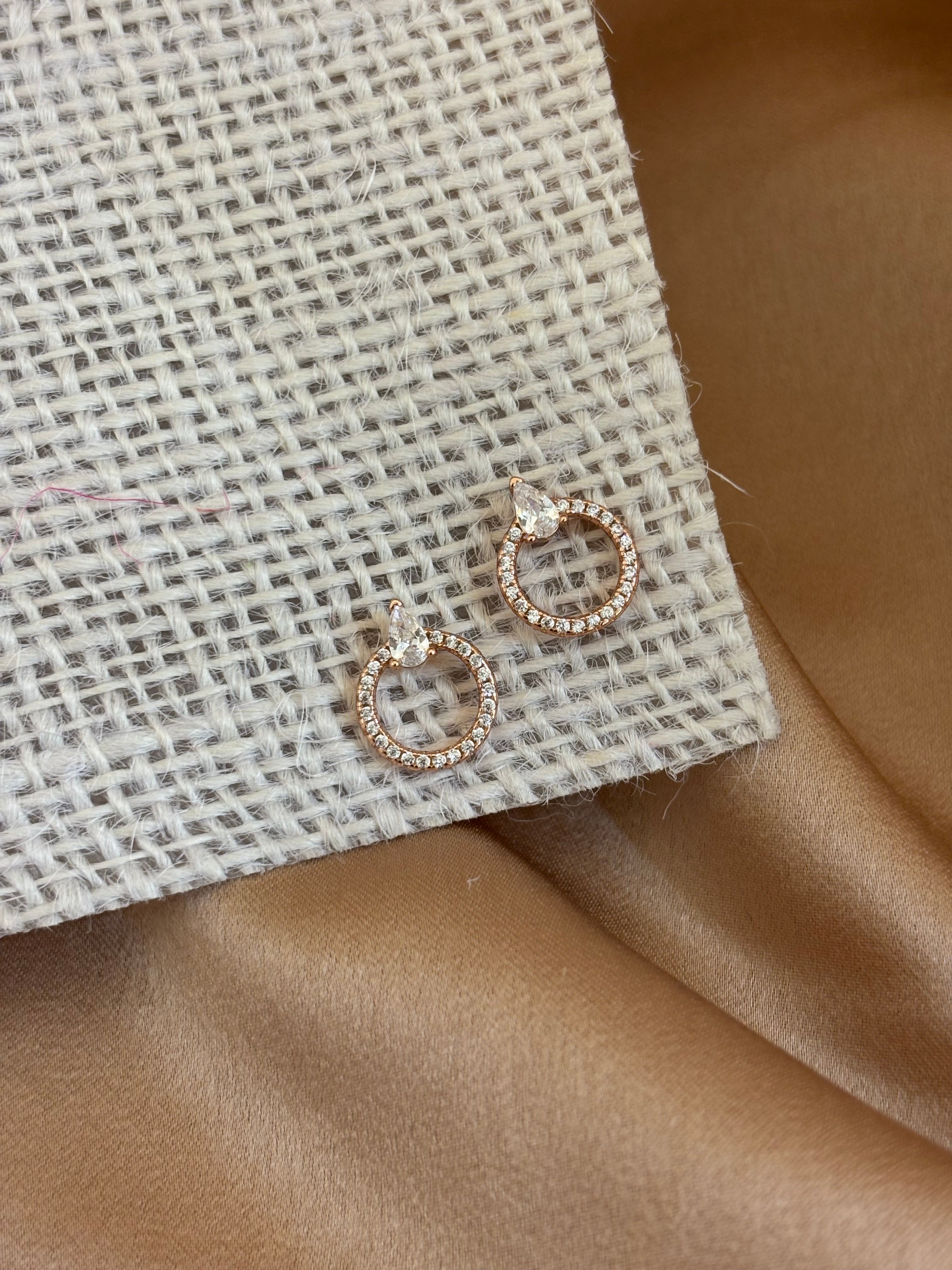 Aurelia Halo Drop Studs