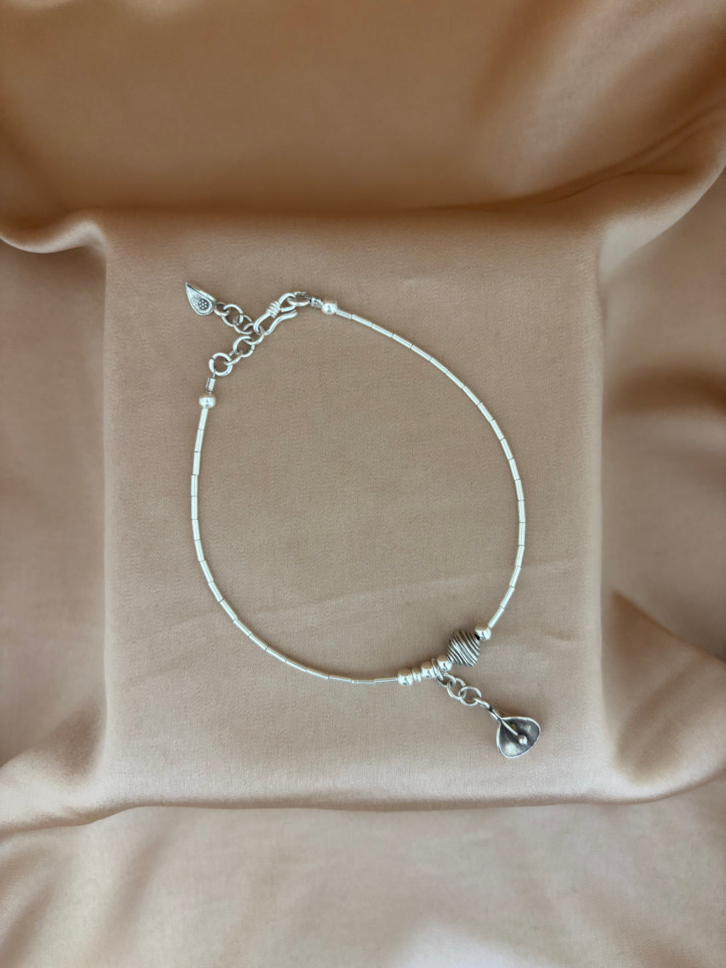 Calla Lily Pendant Silver Anklet