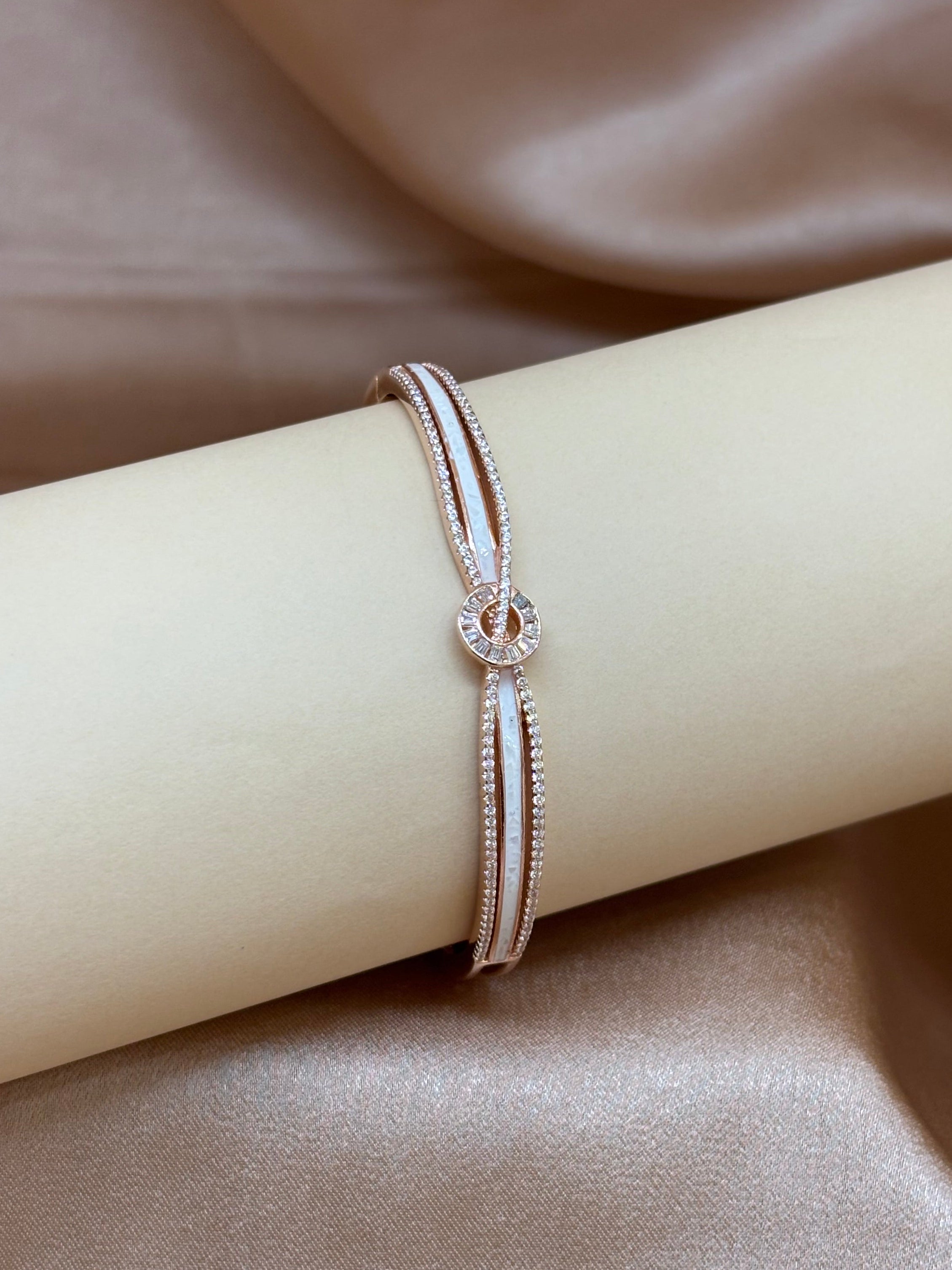The Rose Halo Open Cuff