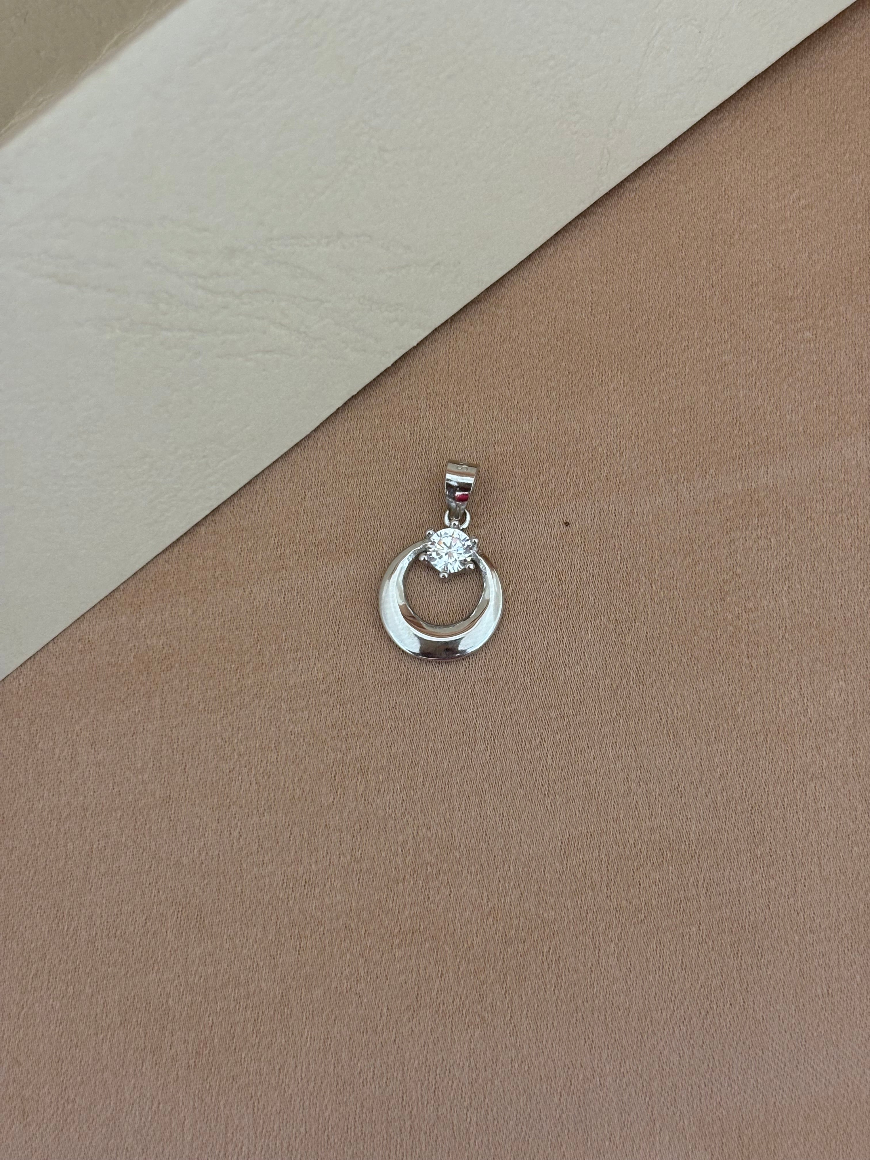 Crescent Solitaire Halo Set