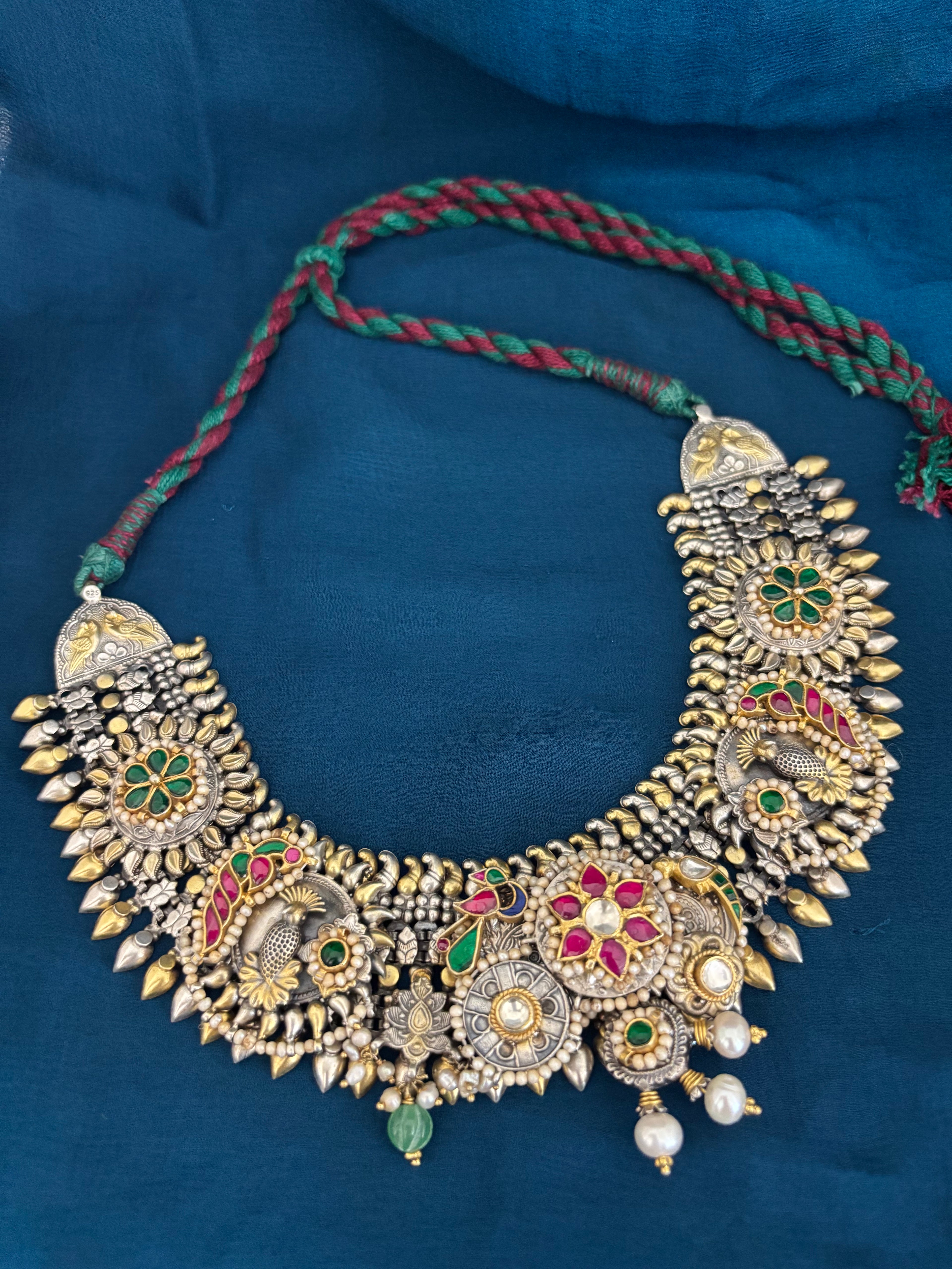 The Majestic Mayura Kemp Fusion Choker
