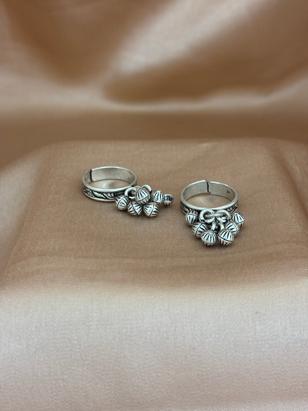 Oxidized Silver Ghungroo Dangle Toe Rings
