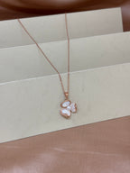 Rose Gold Floral Pearl Necklace