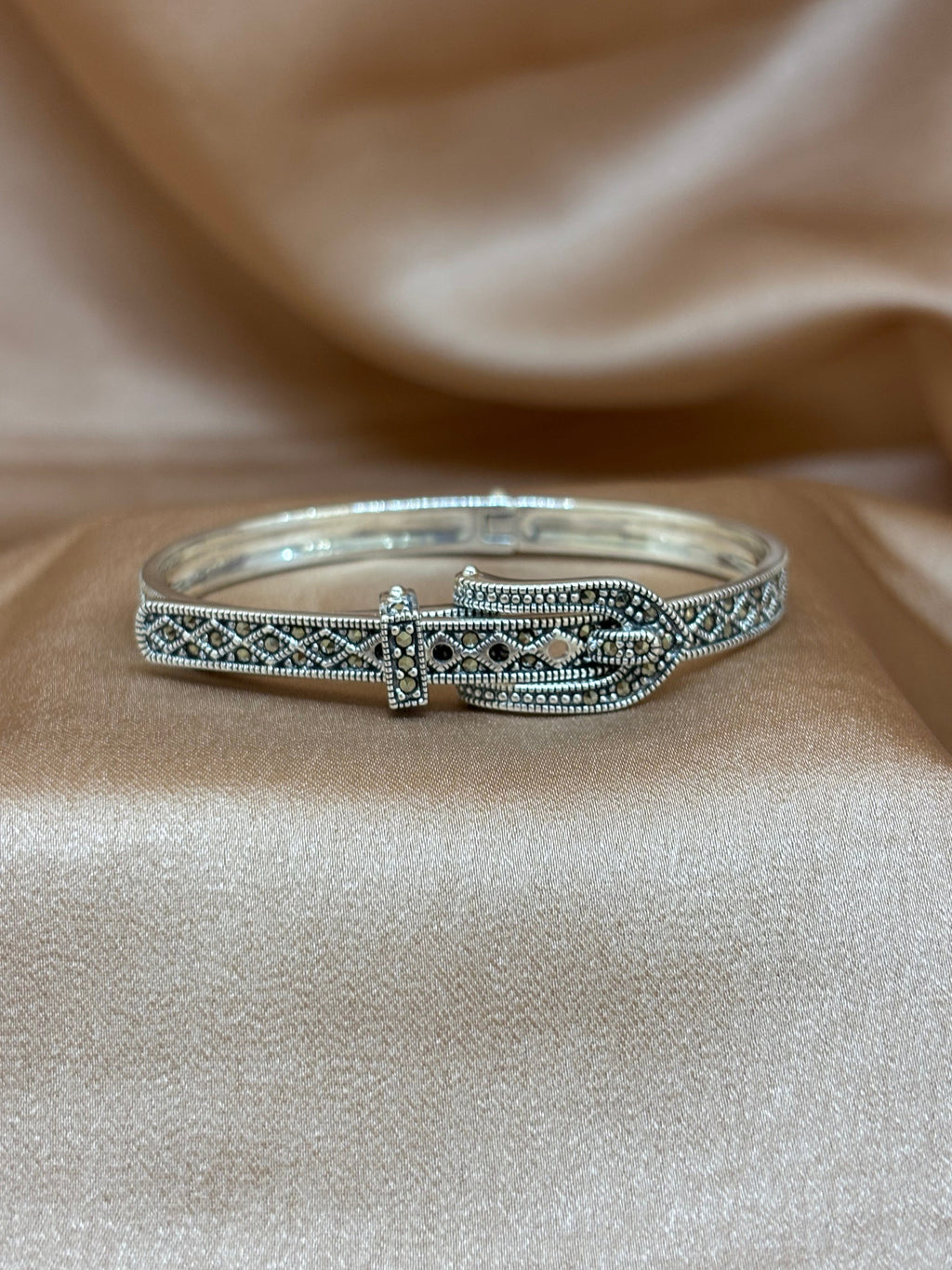 The Antique Buckle Bangle