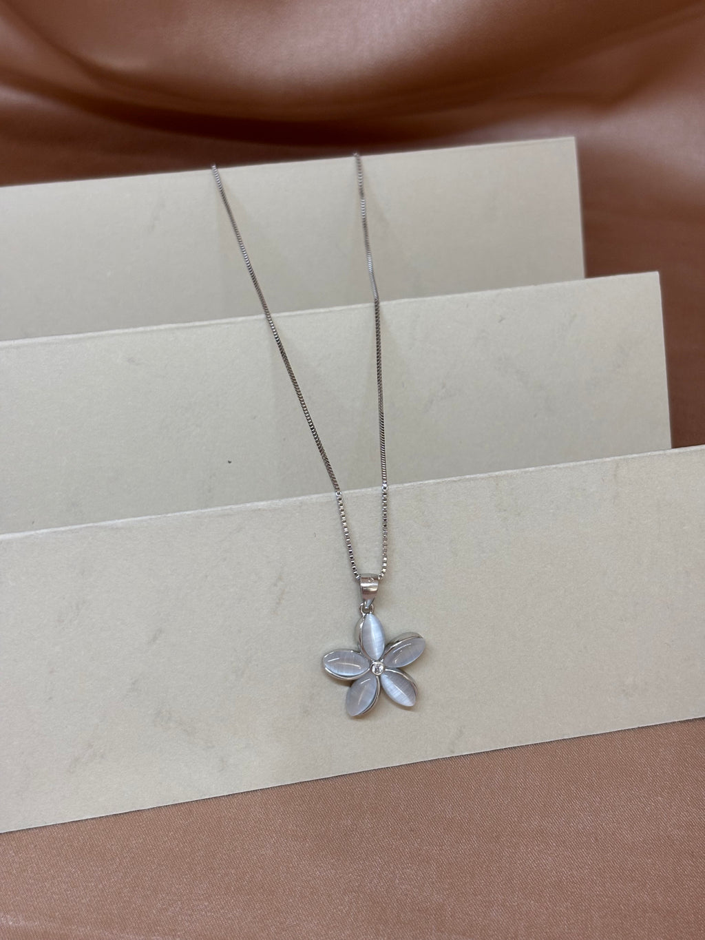 Frosted Petal Flower Jewelry Set