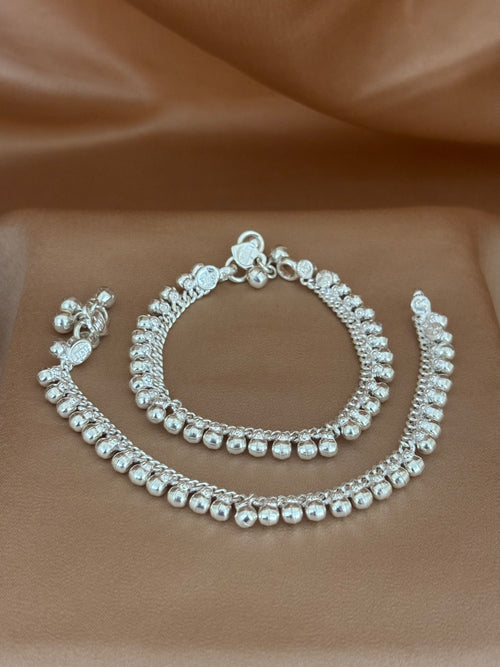 "Classic Cradle" Bold Bead Payal