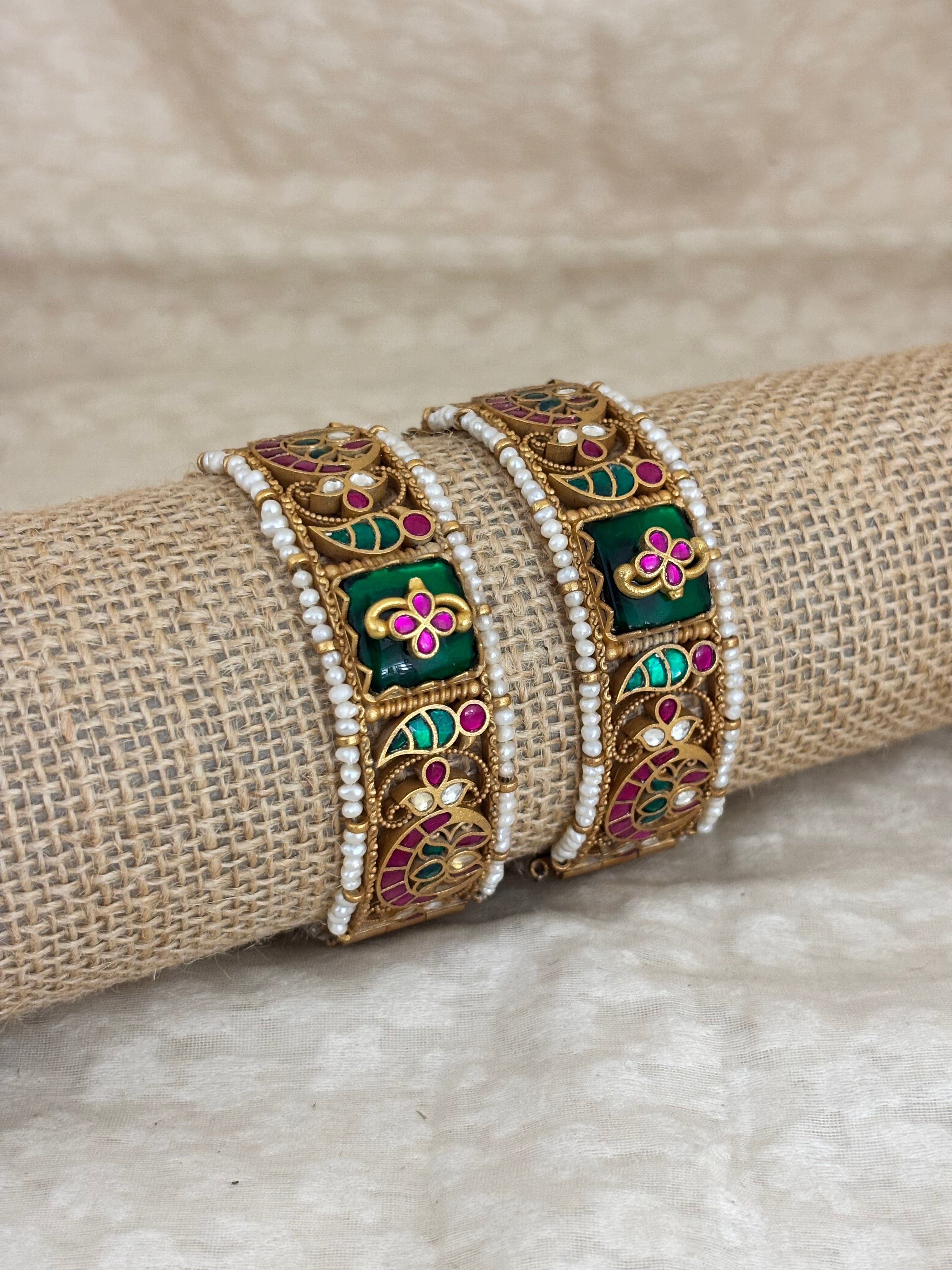 Emerald Green Square Motif Heritage Kada