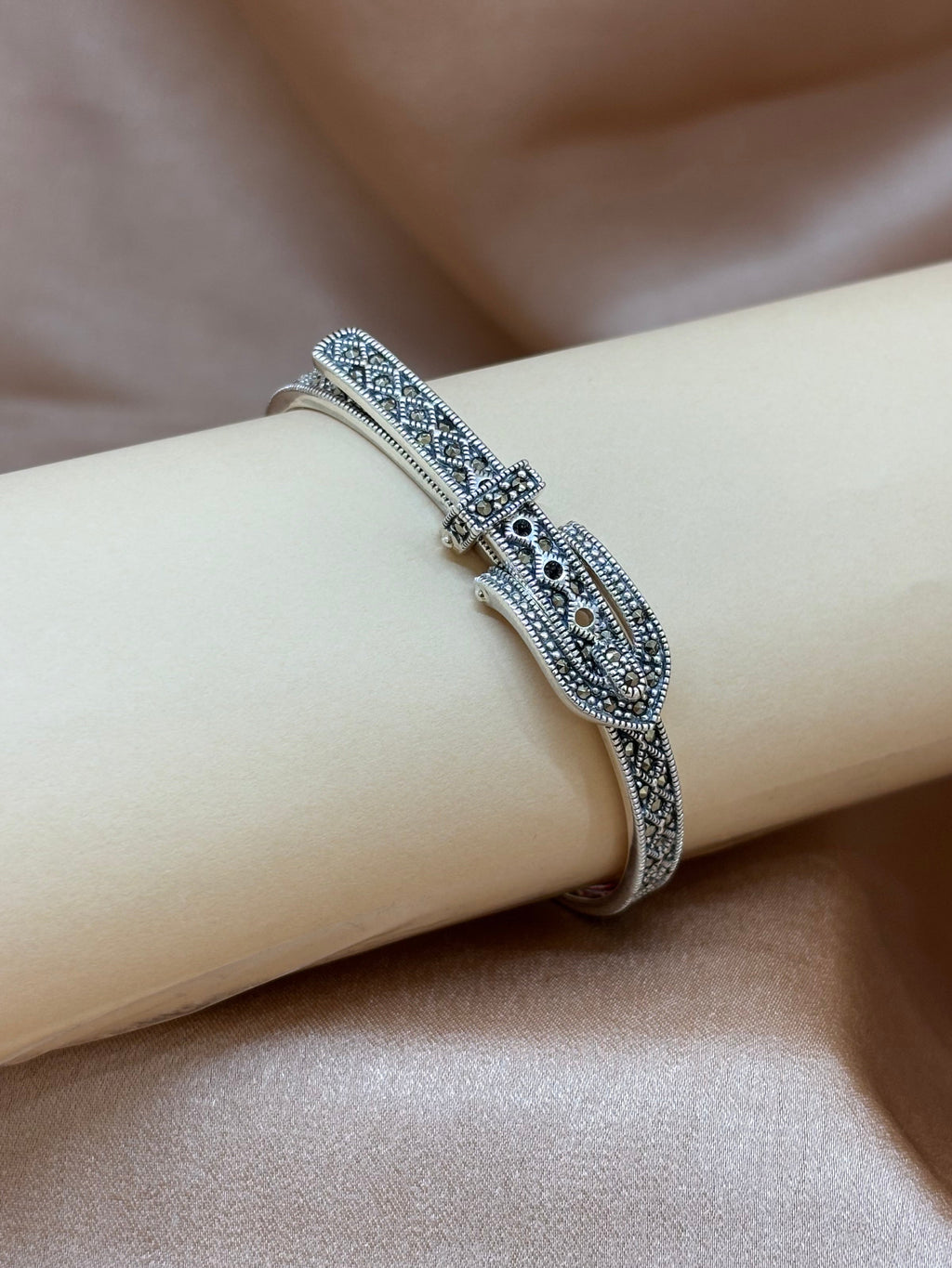 The Antique Buckle Bangle