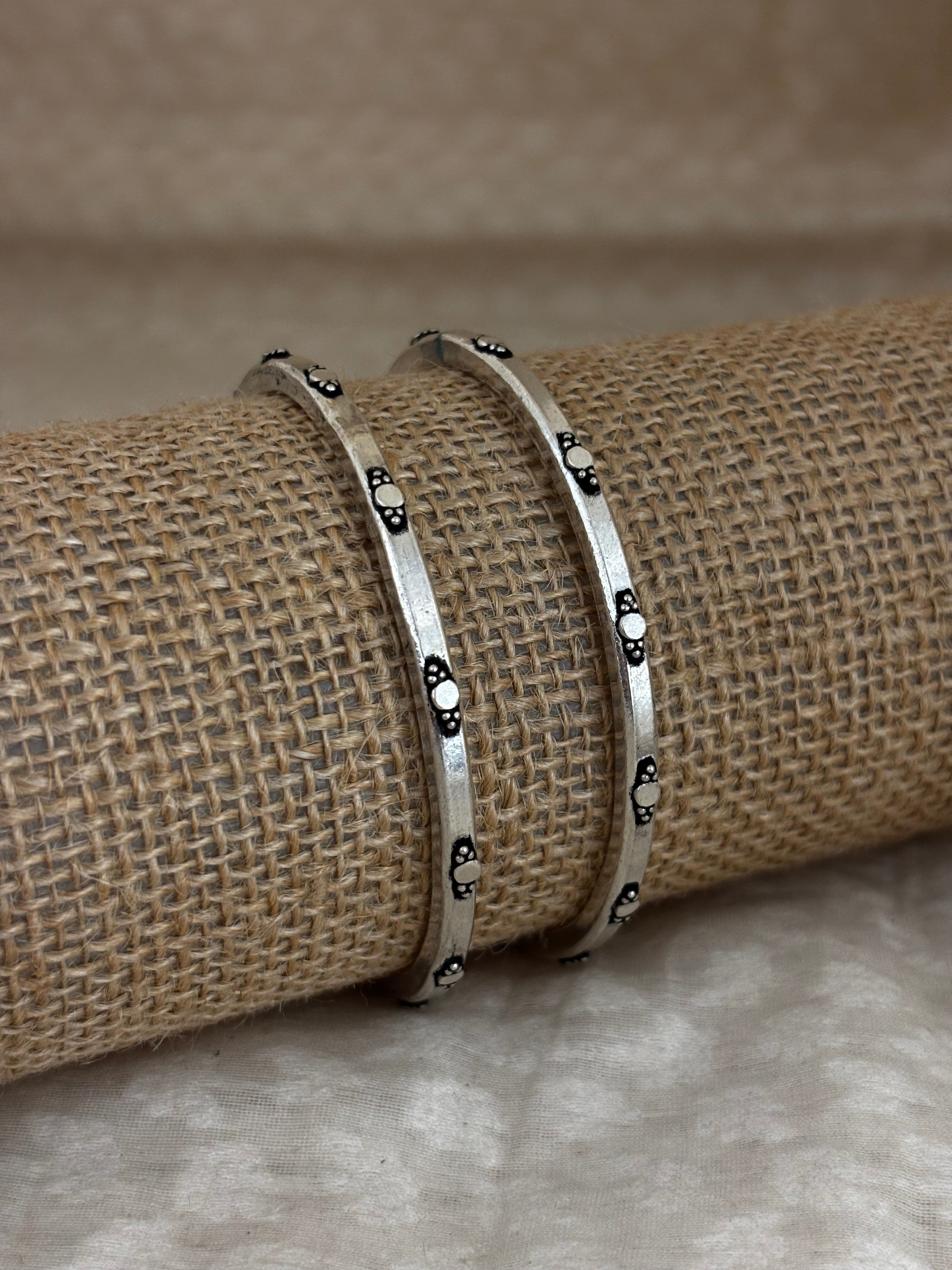 Beaded Medallion Oxidized Bangles