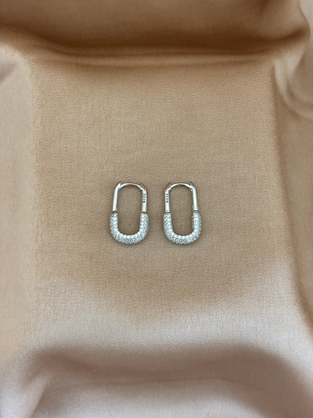 Pavé Curve Hoop Earrings