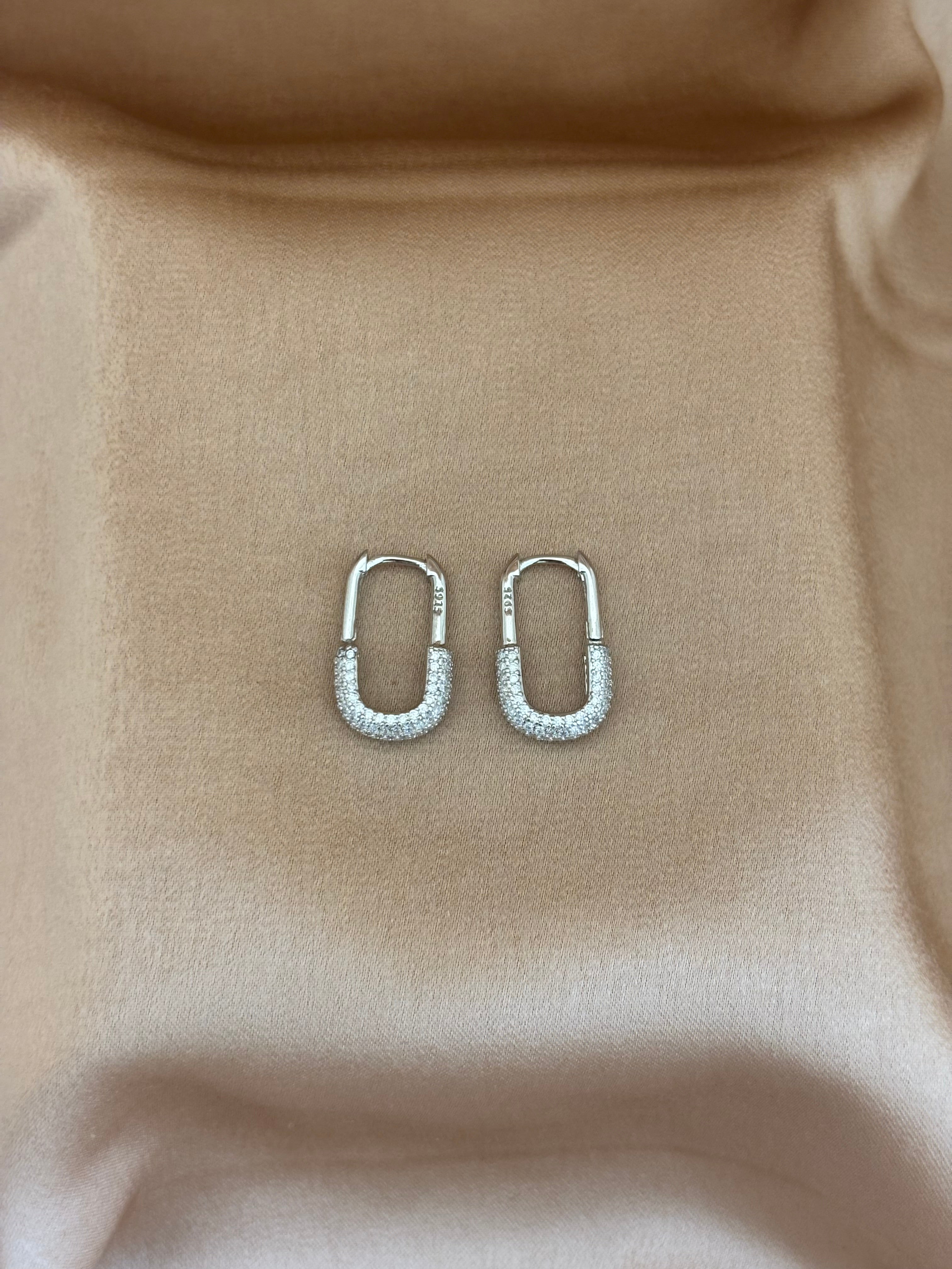 Pavé Curve Hoop Earrings