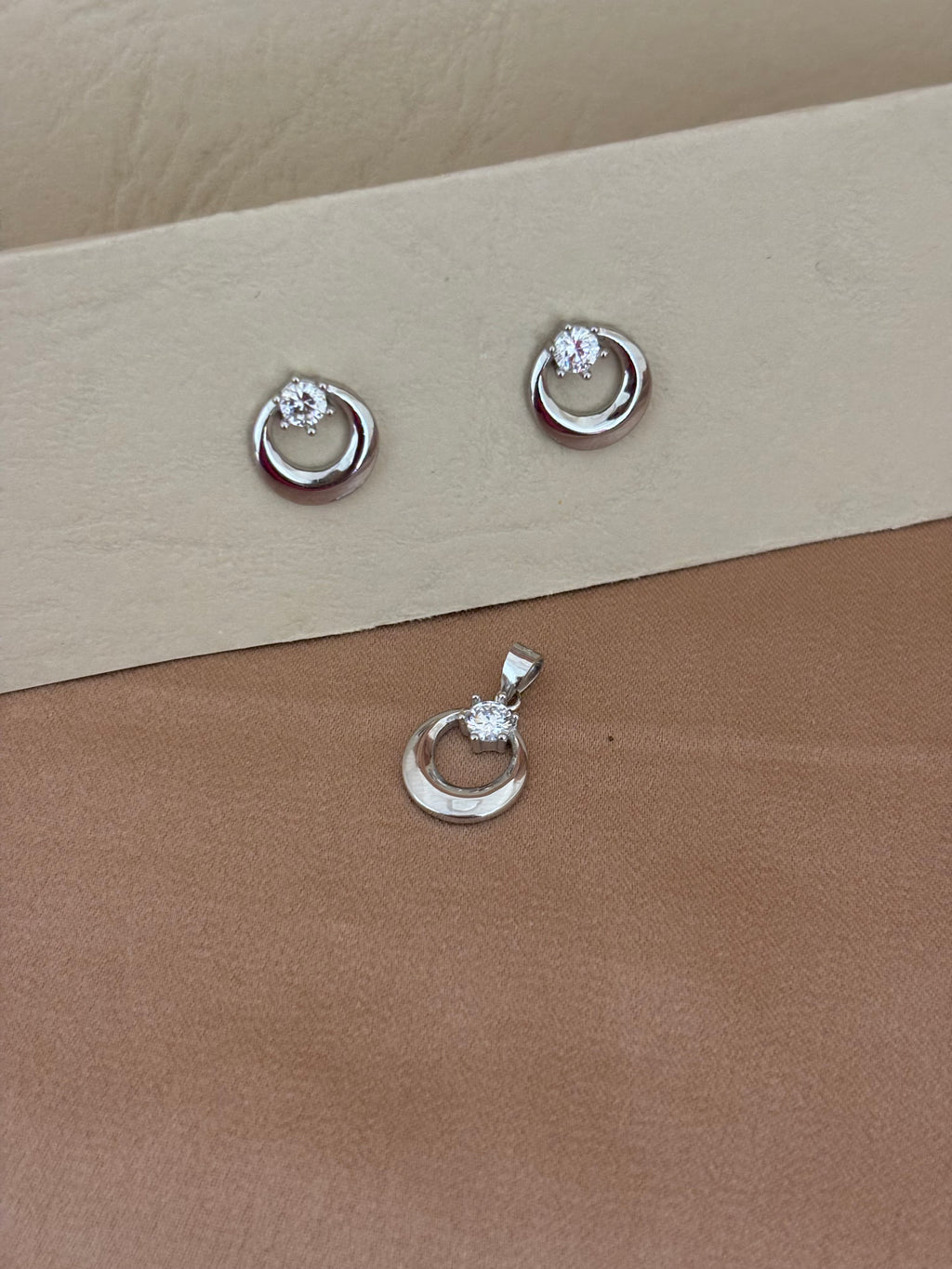 Crescent Solitaire Halo Set