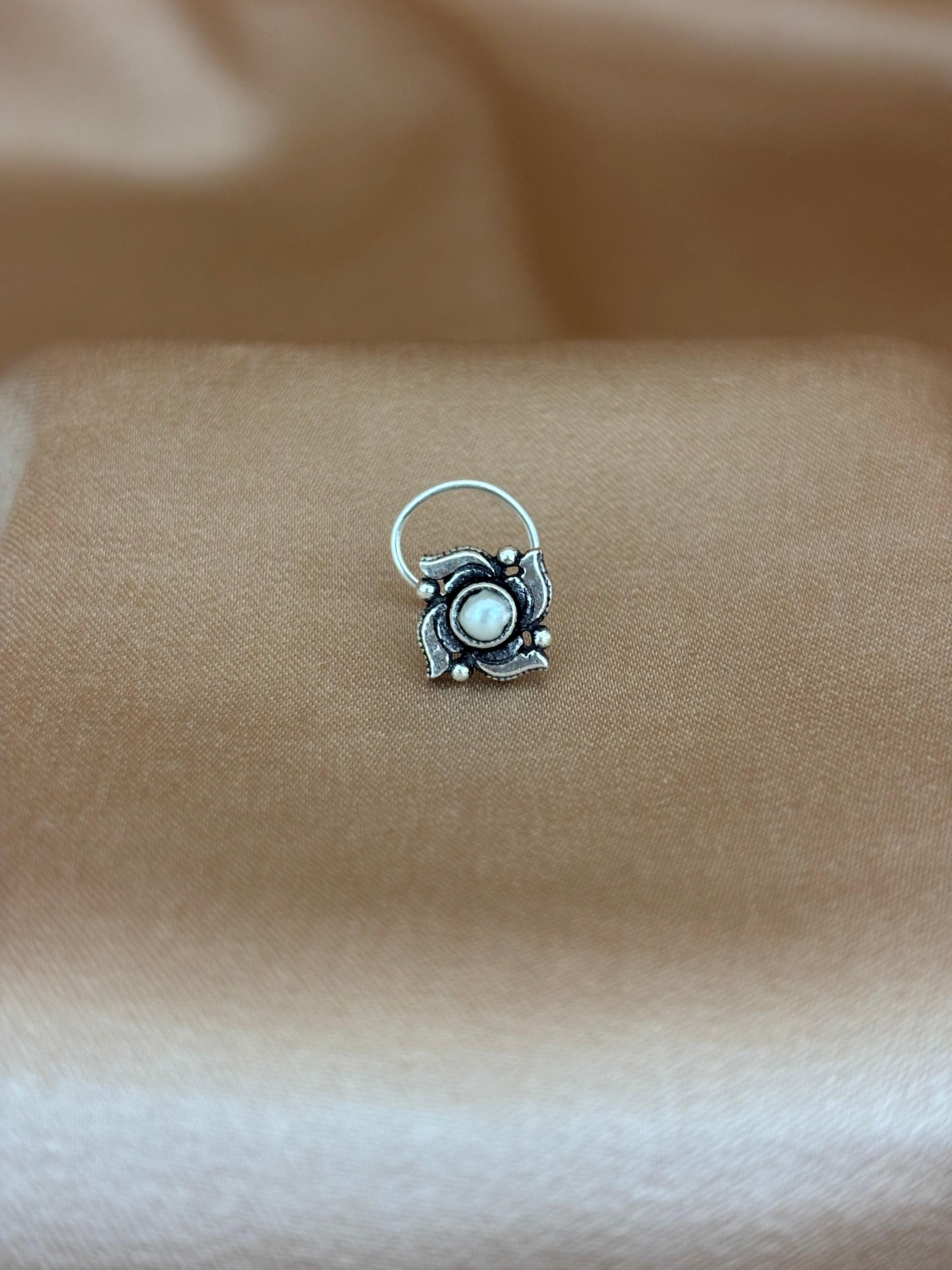 Classic Pearl Swirl Oxidized Silver Nose Pin