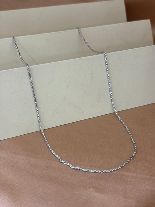 Classic Diamond-Cut Rope Chain