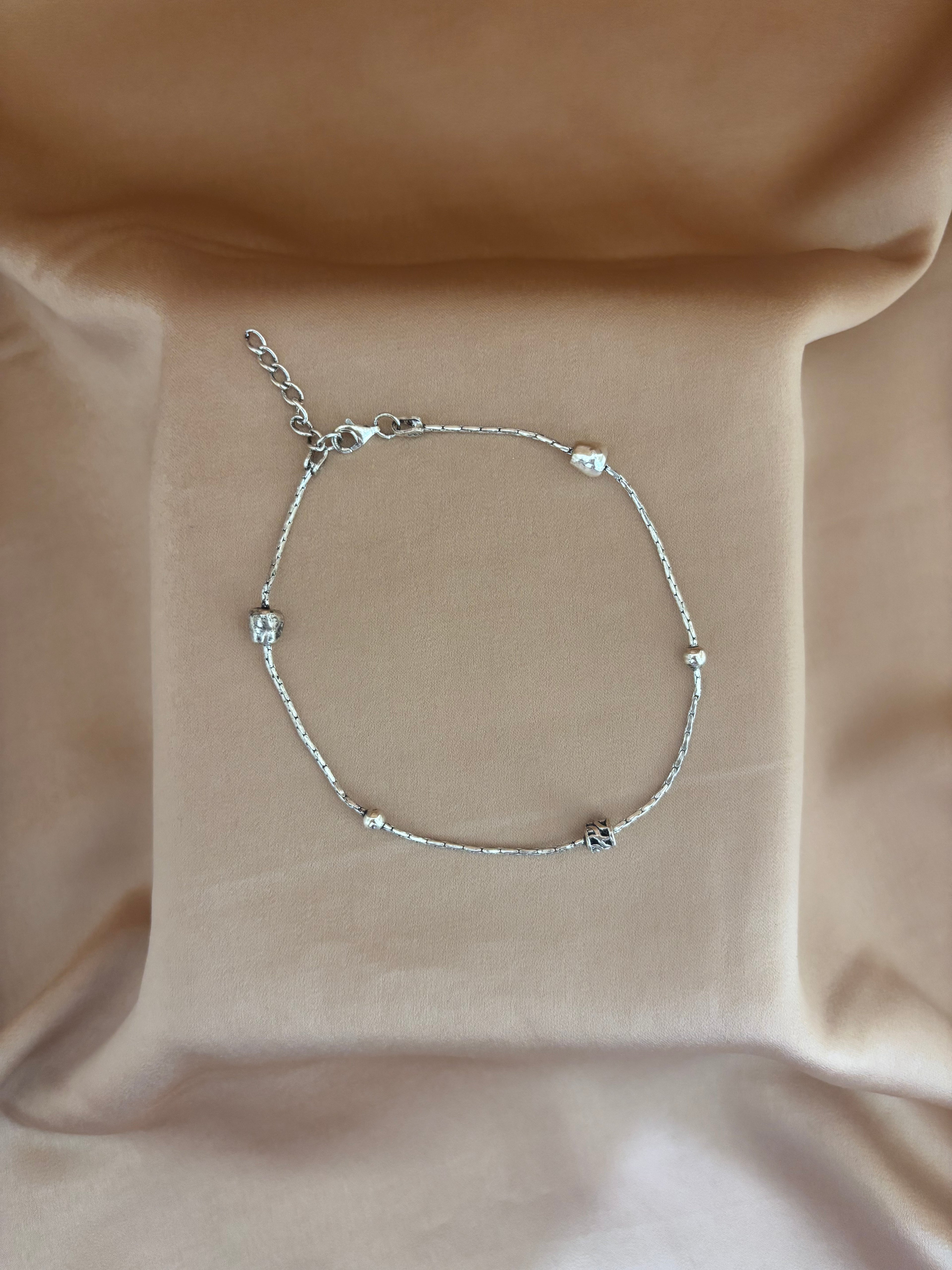 Artisan Bead & Textured Link Anklet