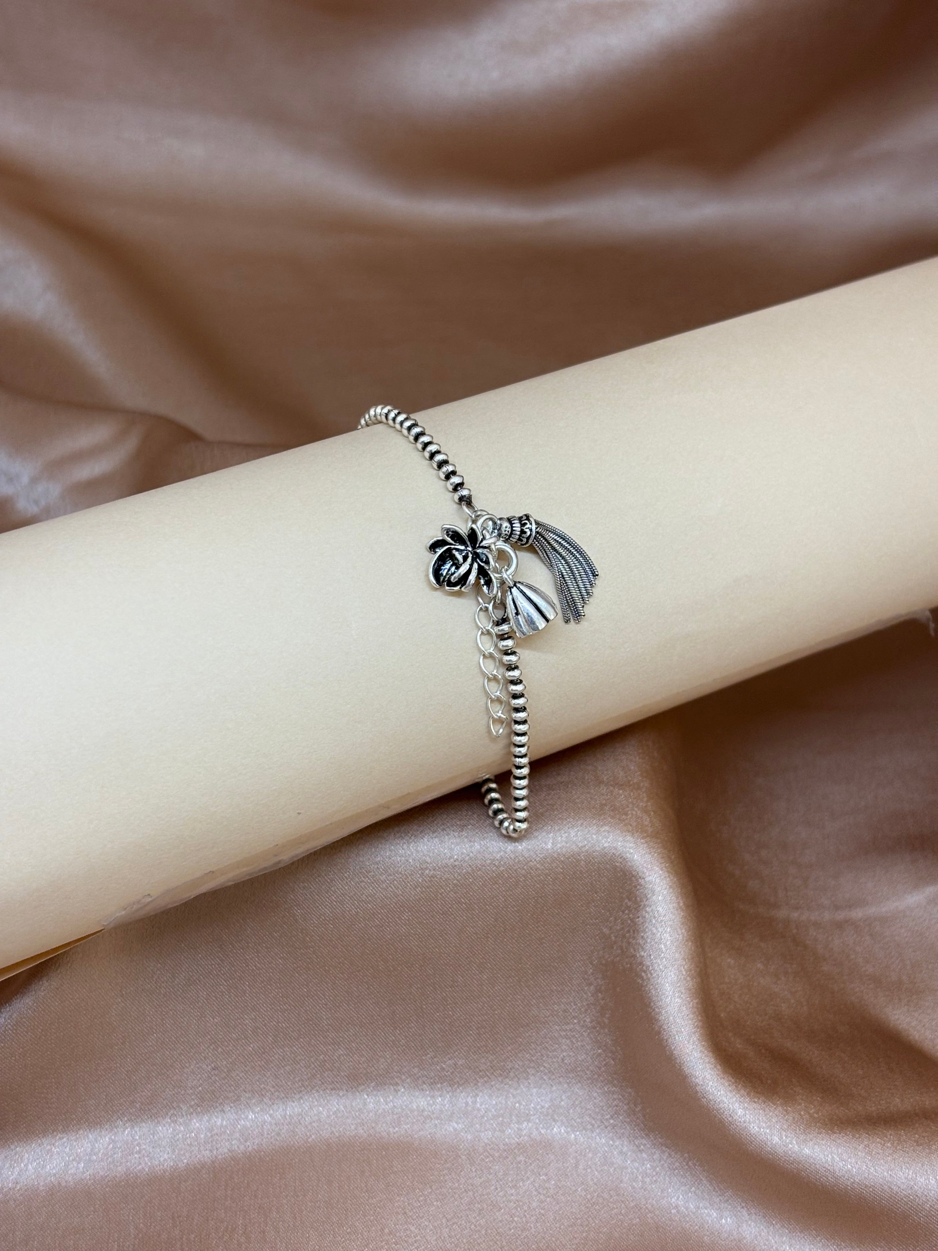 Delicate Bloom Silver Bead Bracelet
