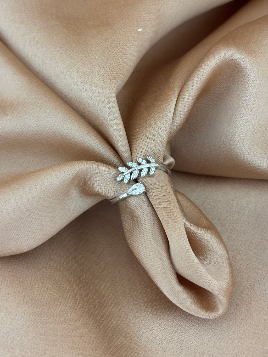 Nature’s Grace Pear & Leaf Ring