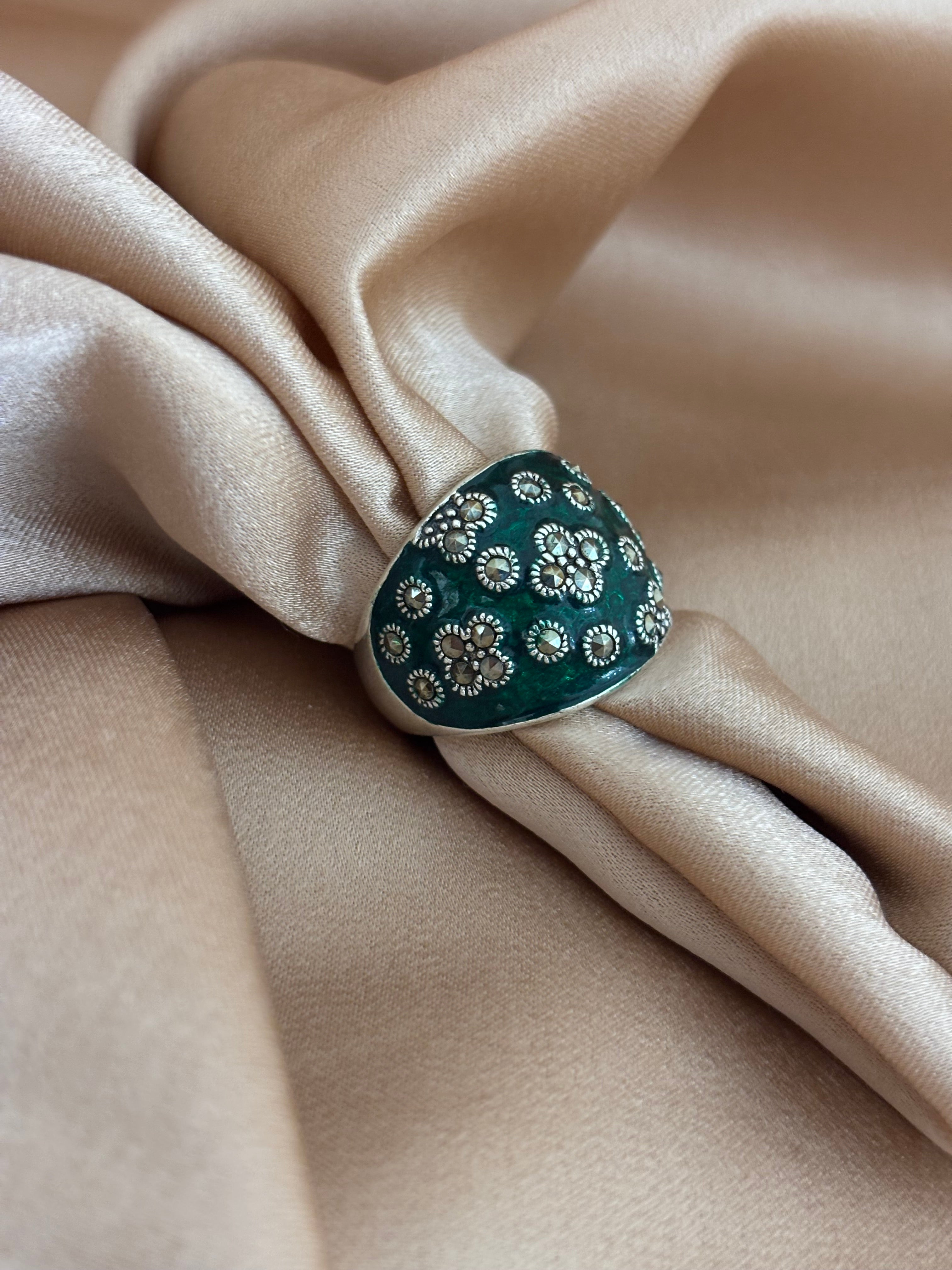Emerald Enamel Clover Dome Ring