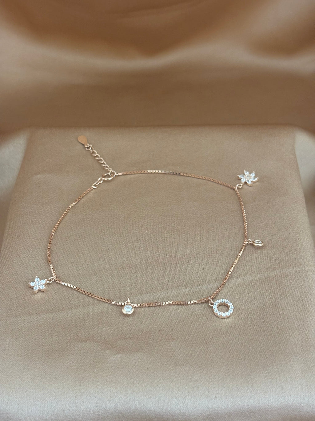 Rose Gold Floral Charm Anklet