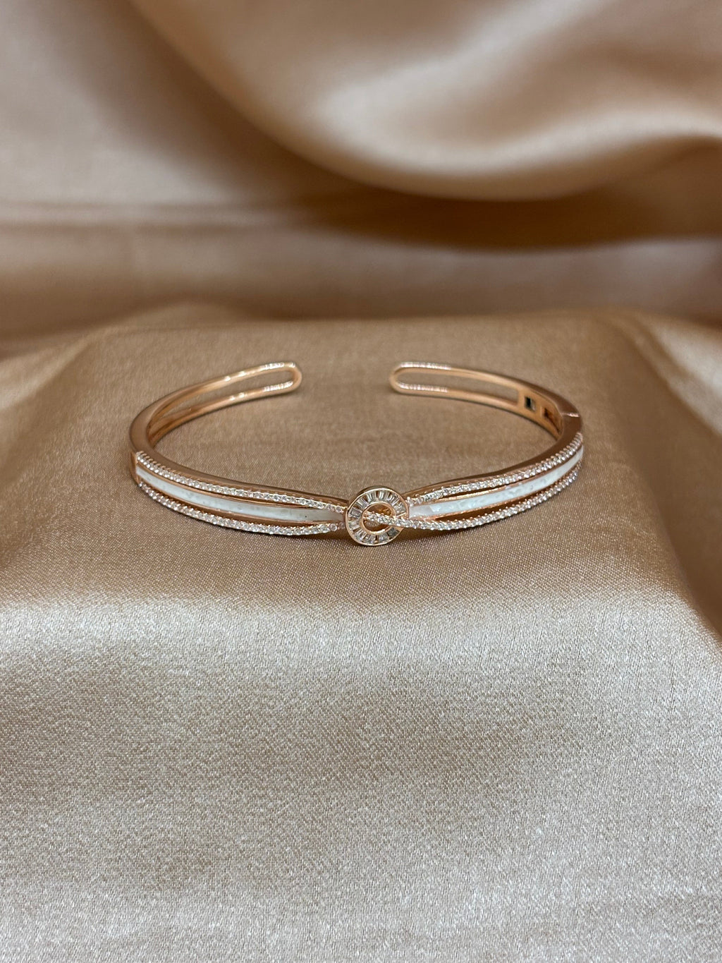 The Rose Halo Open Cuff