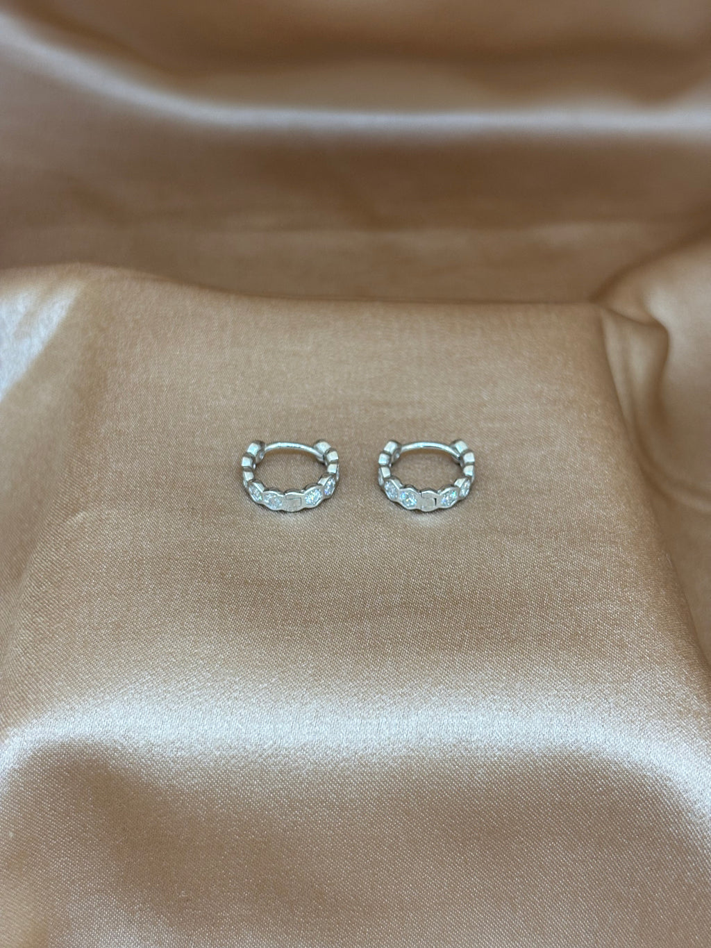 Modern Link Sparkle Silver Hoops
