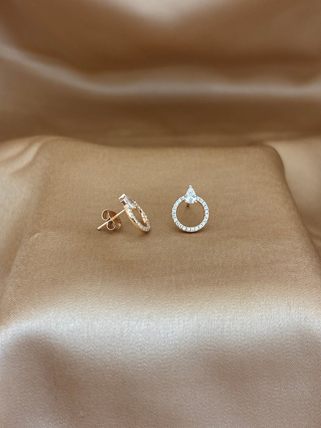 Aurelia Halo Drop Studs