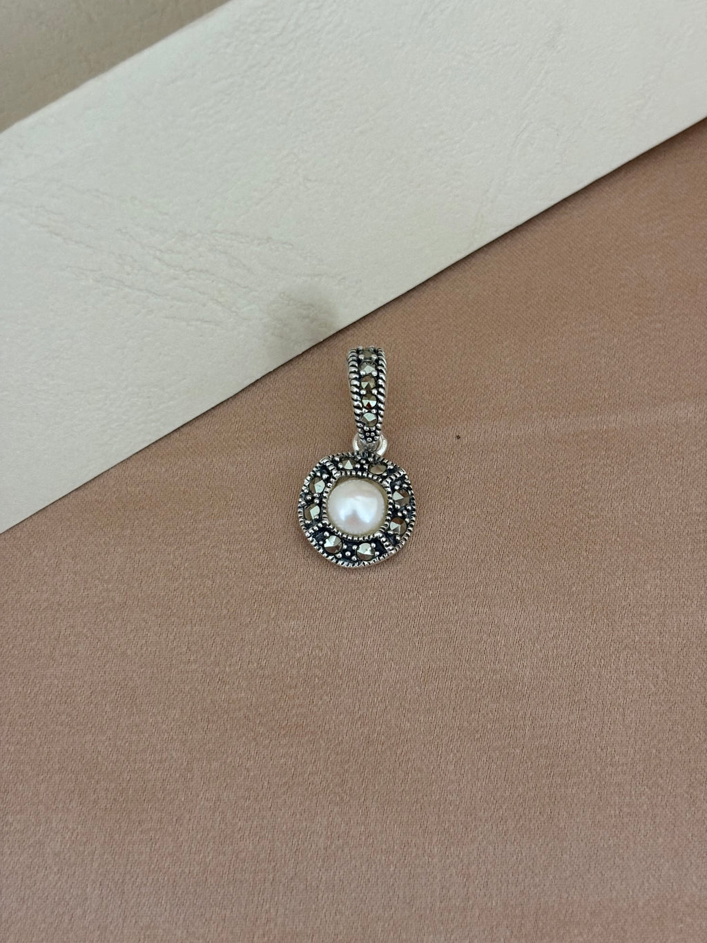 Antique-Style Marcasite and Pearl Pendant Set