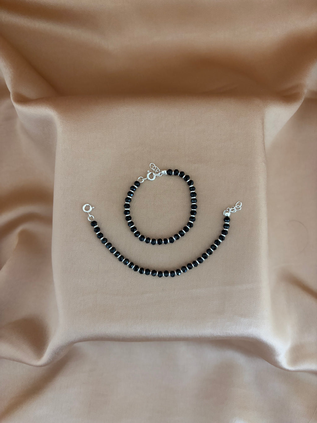 Essential Silver & Black Bead Nazariya