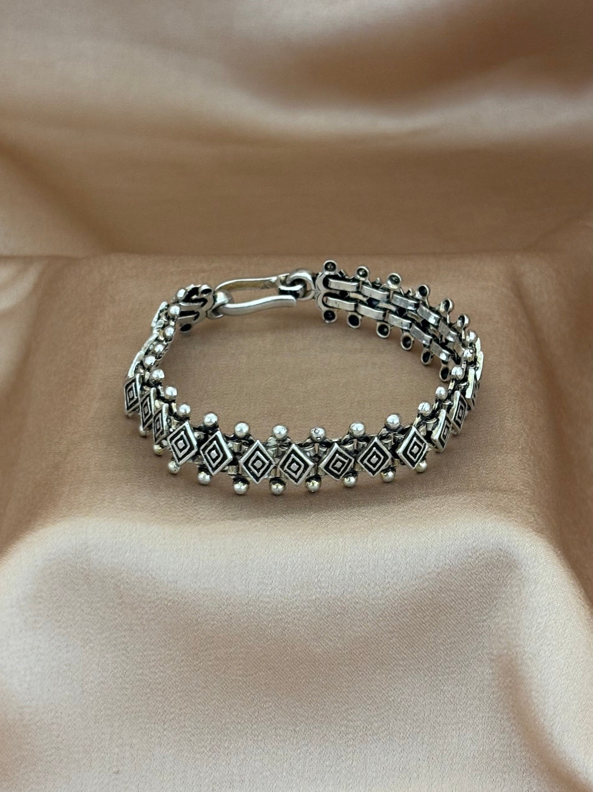 Oxidized Silver Geometric Link Bracelet