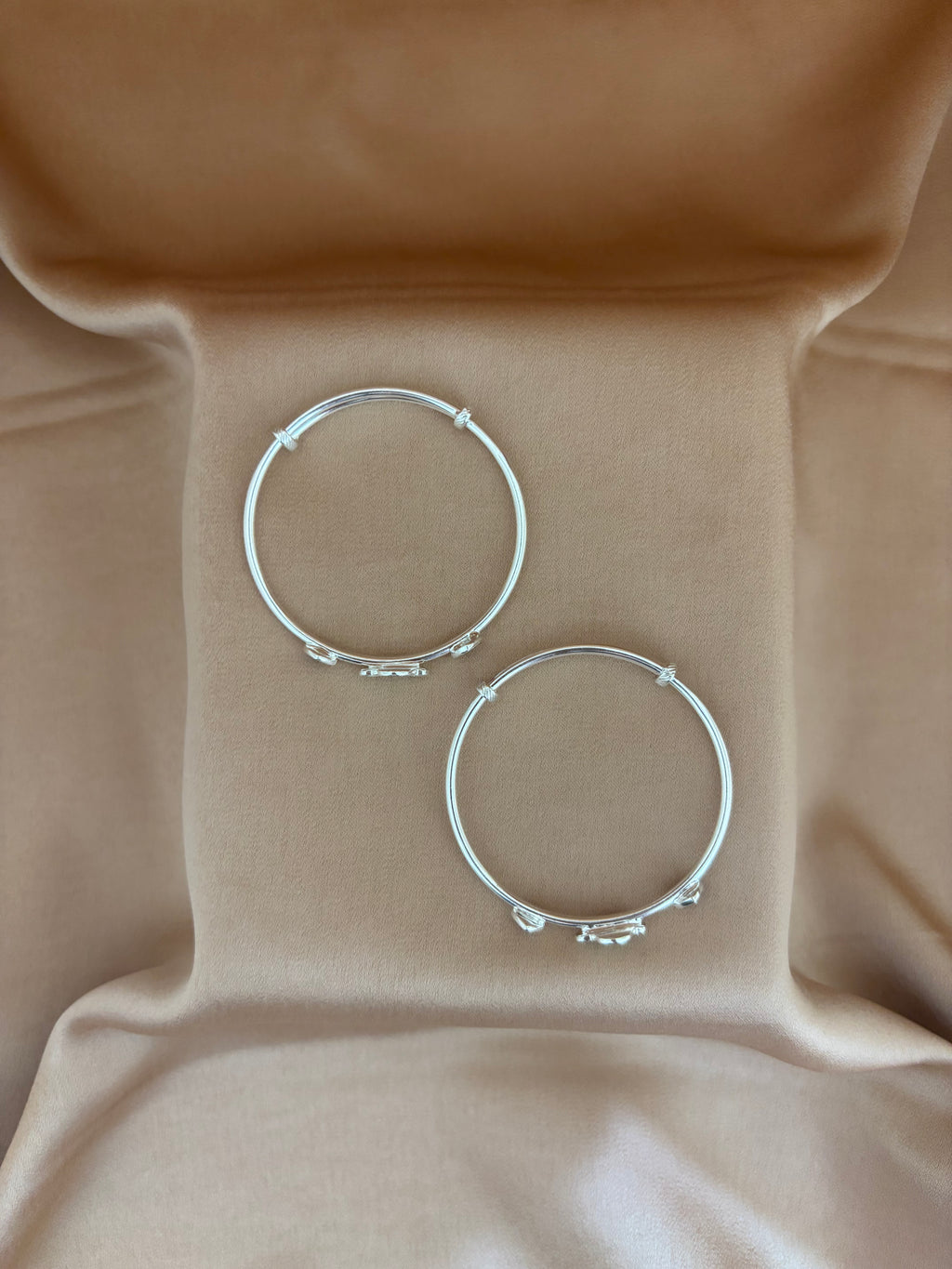 Little Racer Silver Baby Kadli Set