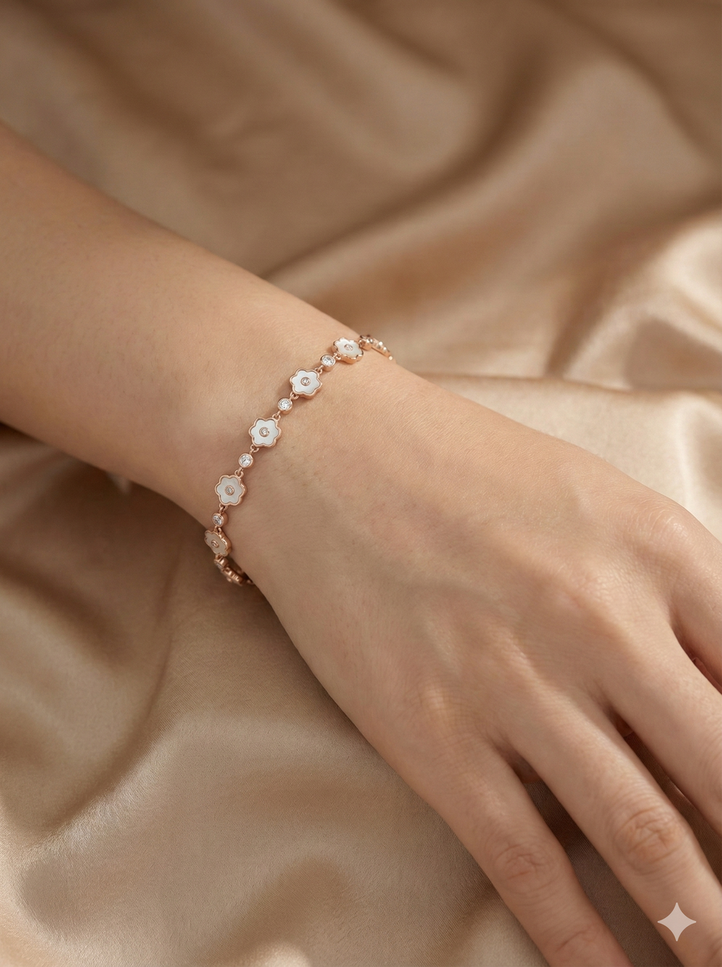 Rose Gold Mother-of-Pearl Flower Bracelet