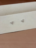 Minimalist Polished Pyramid Set