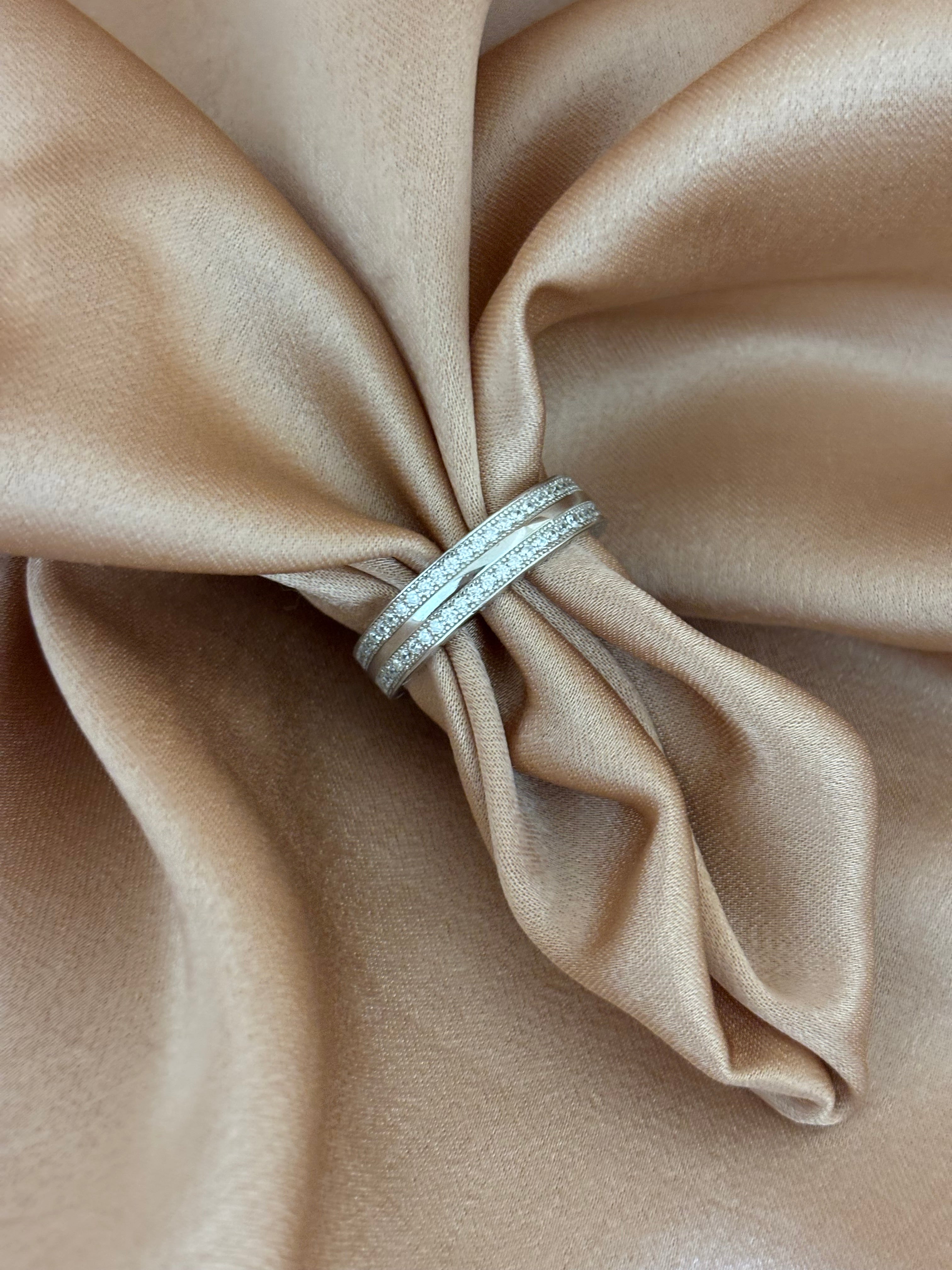Modern Dual-Row Pavé Band