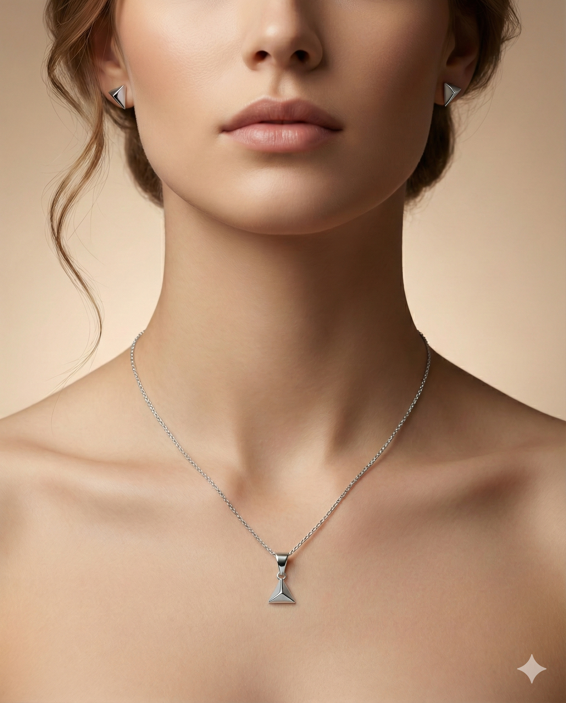 Minimalist Polished Pyramid Set