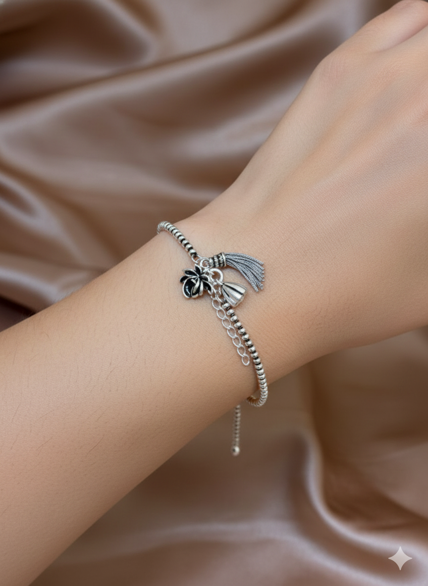 Delicate Bloom Silver Bead Bracelet