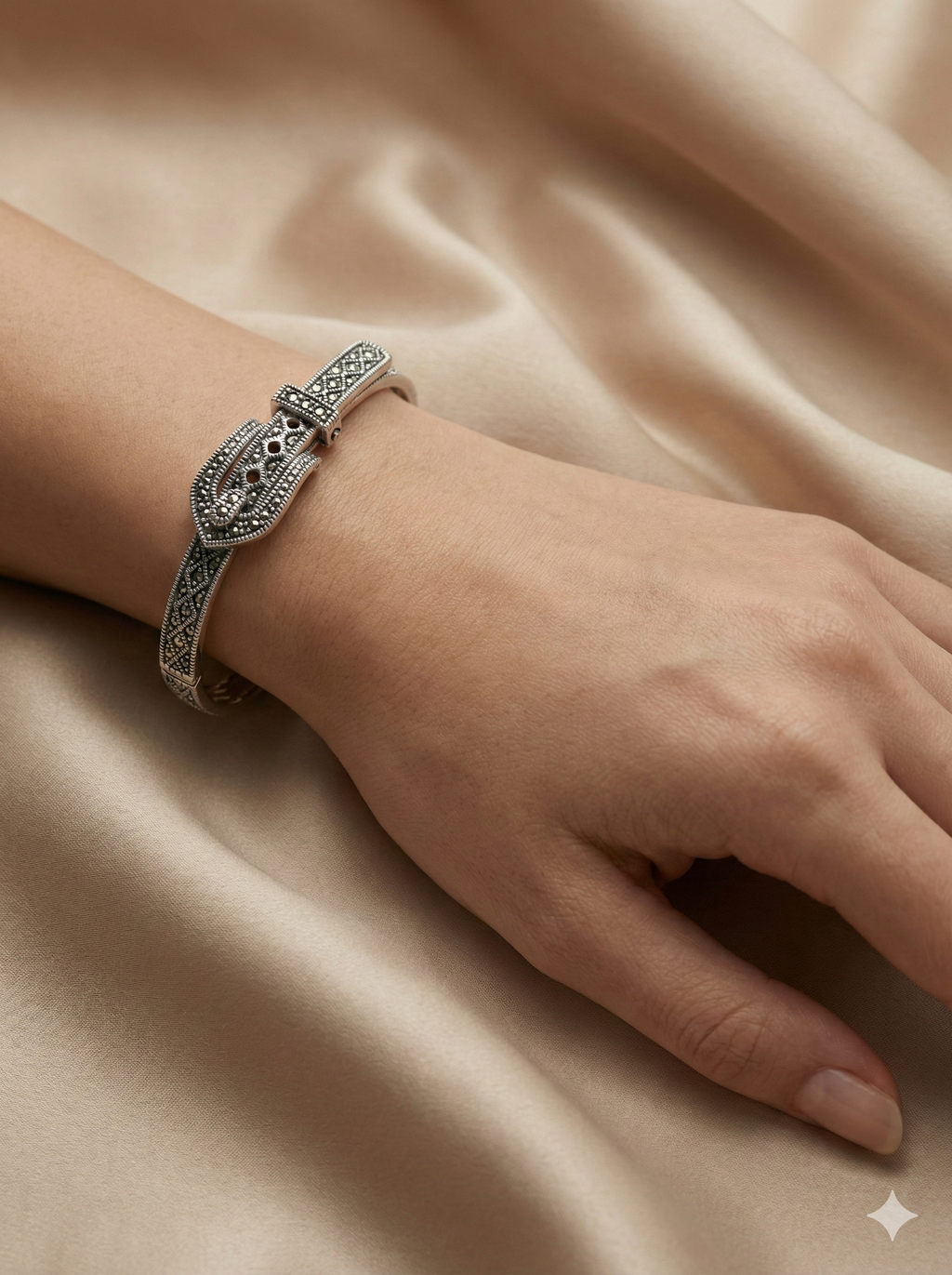 The Antique Buckle Bangle