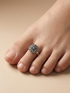Vintage Sunburst Circular Silver Toe Rings