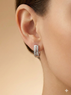Cubic Lattice Hoops