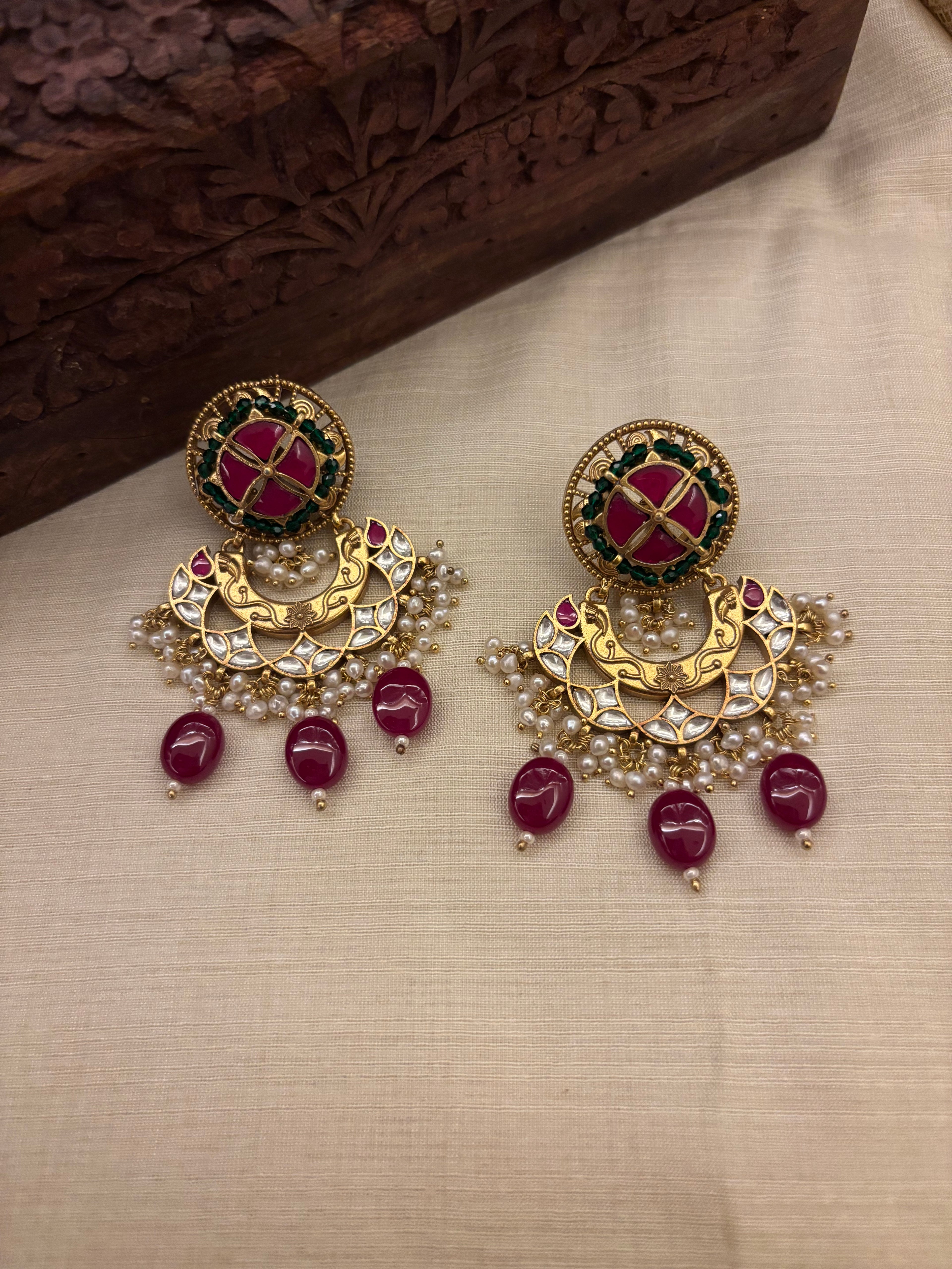 The Crimson Crescent Chandbalis